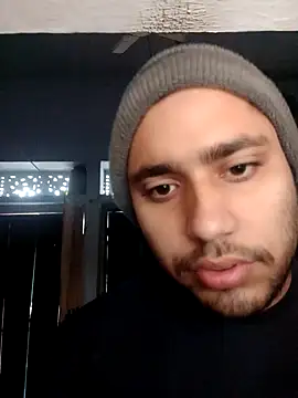 Desirock001 online show from November 21, 2025, 2:10 am