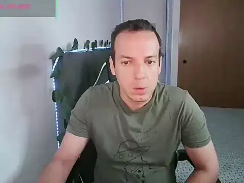 Snapshot of Cerso1 chatting on May 29, 2026, 12:03 pm Cerso1 online show from May 29, 2026, 12:03 pm