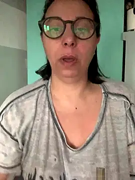 LupeLok online show from September 27, 2025, 12:54 pm