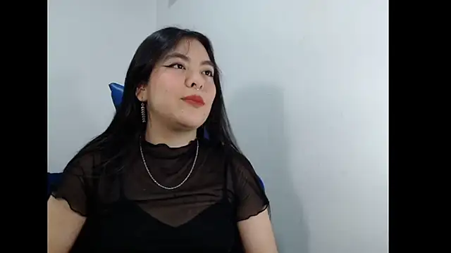 EloiseJun online show from May 6, 2026, 6:41 am