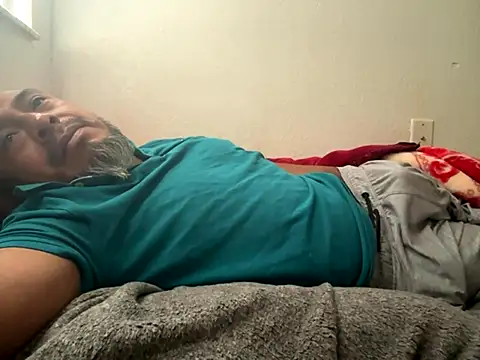 julio p online show from October 11, 2025, 3:32 pm