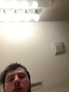 blueeyedman8 online show from December 5, 2025, 6:37 pm