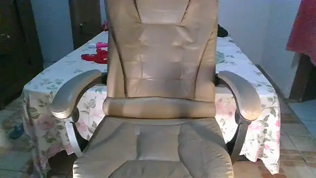 Snapshot of Mayalorenz chatting on September 15, 2025, 3:06 am Mayalorenz online show from September 15, 2025, 3:06 am