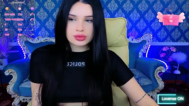 Snapshot of Neyla_Charm chatting on February 15, 2026, 9:30 am Neyla Charm online show from February 15, 2026, 9:30 am