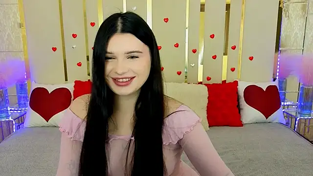 Snapshot of Neyla_Charm chatting on February 16, 2026, 1:51 pm Neyla Charm online show from February 16, 2026, 1:51 pm