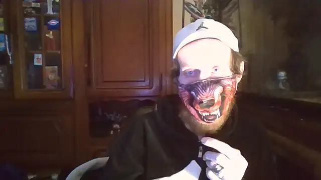 zipman92 online show from December 18, 2025, 2:45 pm