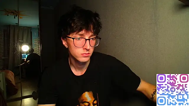 Snapshot of 8goat chatting on November 1, 2025, 10:56 pm 8goat online show from November 1, 2025, 10:56 pm