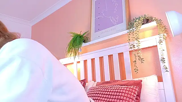 BelaMiller  online show from October 14, 2025, 11:44 am