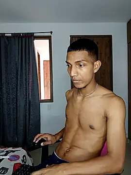 miguelmarcus online show from September 16, 2025, 5:58 pm