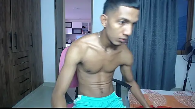 miguelmarcus online show from October 11, 2025, 1:09 pm