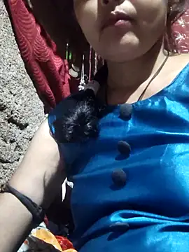 LOVE-VT online show from October 11, 2025, 1:42 pm