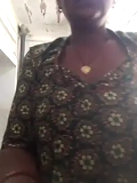 aunty sumy online show from November 8, 2025, 5:07 am