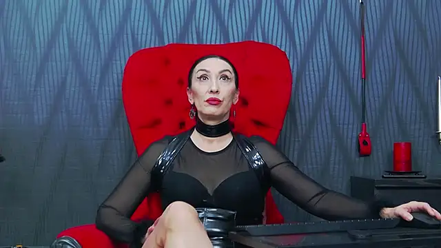 MistressDora online show from January 14, 2026, 7:03 am