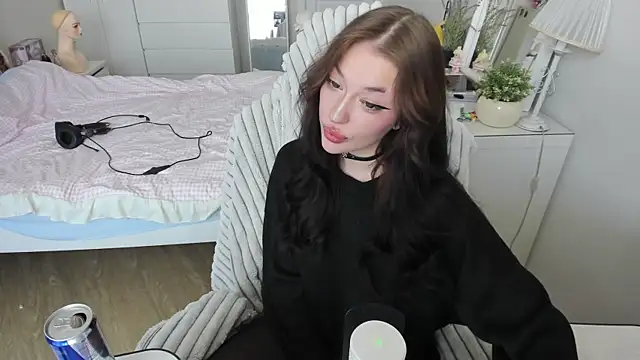 saadnesstyan online show from September 20, 2025, 5:08 am