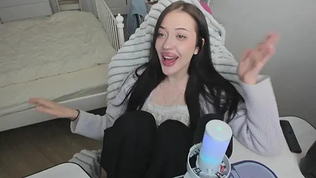 saadnesstyan online show from March 9, 2026, 1:48 pm