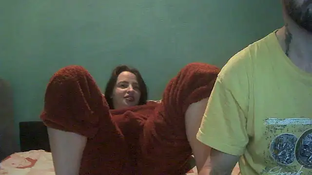 Snapshot of CleverPitzimitzi chatting on February 14, 2026, 6:15 pm CleverPitzimitzi online show from February 14, 2026, 6:15 pm