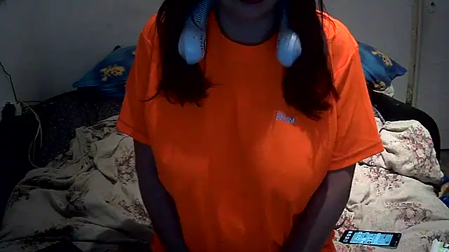 CleverPitzimitzi online show from May 25, 2026, 8:04 pm