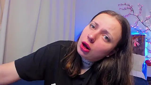 LilaVame online show from October 25, 2025, 8:03 pm