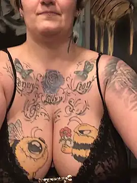 Ich-eben123 online show from February 16, 2026, 8:27 pm