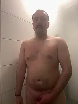 yungdboiy online show from February 1, 2026, 9:57 pm