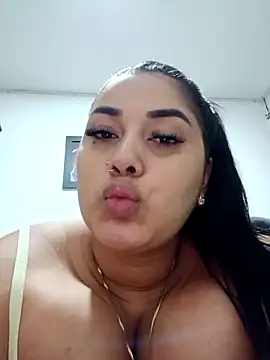 MilaaRooy online show from September 11, 2025, 2:44 am