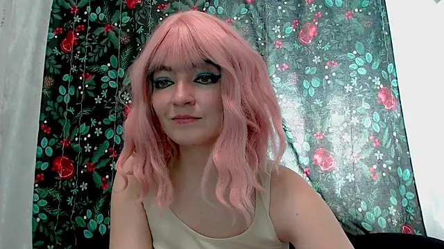 Snapshot of MagicPink chatting on May 7, 2026, 11:15 am MagicPink online show from May 7, 2026, 11:15 am