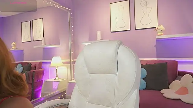 DahliaGrey online show from March 26, 2026, 11:38 am