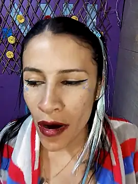 karinnahotdirty online show from September 26, 2025, 12:14 am