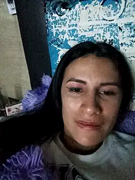 karinnahotdirty online show from March 9, 2026, 4:27 am