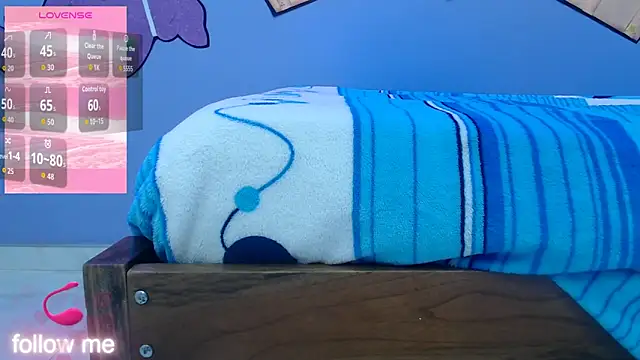 skinnykalitzo18 online show from January 17, 2026, 2:33 pm