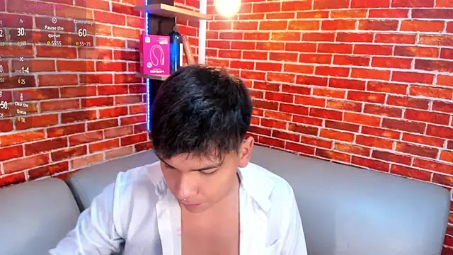 Thiago Kozak online show from April 9, 2026, 1:27 pm