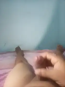 Snapshot of cora08 chatting on September 30, 2025, 9:42 pm cora08 online show from September 30, 2025, 9:42 pm