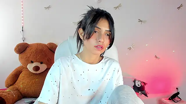 princessluna 19 online show from September 19, 2025, 9:48 pm