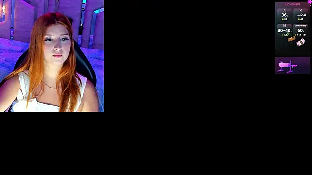 LizzieCutie  online show from May 27, 2026, 9:01 pm