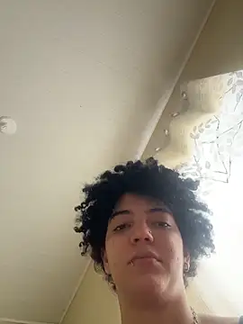 CamillyBlum online show from November 24, 2025, 4:40 pm