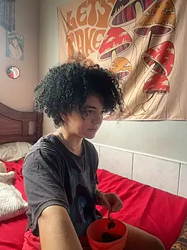 Snapshot of CamillyBlum chatting on January 17, 2026, 2:33 pm CamillyBlum online show from January 17, 2026, 2:33 pm