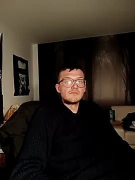 liema3156 online show from October 19, 2025, 7:03 pm