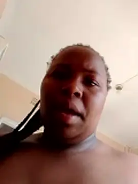 Snapshot of thickzelda chatting on January 9, 2026, 5:54 am thickzelda online show from January 9, 2026, 5:54 am