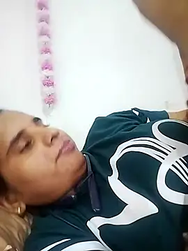 JHILMIL online show from November 6, 2025, 4:41 pm