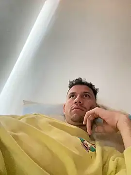 Michaell Spinelly online show from November 8, 2025, 4:40 pm