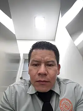 Manu0586 online show from January 15, 2026, 5:45 am