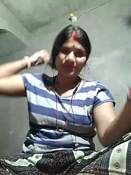 couple 71 online show from April 9, 2026, 5:29 pm