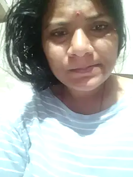 couple 71 online show from April 12, 2026, 2:27 am