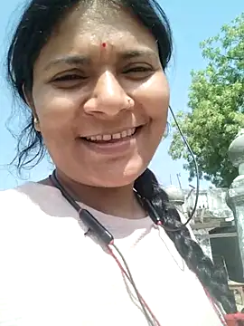 couple 71 online show from April 16, 2026, 4:02 am