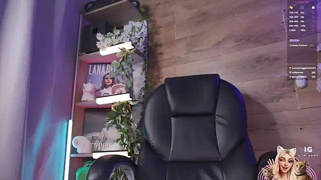 Snapshot of Miila_snow chatting on July 28, 2026, 4:39 pm Miila snow online show from July 28, 2026, 4:39 pm