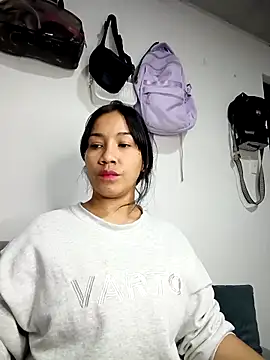 violettaa millerss online show from March 17, 2026, 11:52 pm