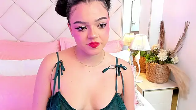 LilBoonew online show from September 9, 2025, 12:26 pm