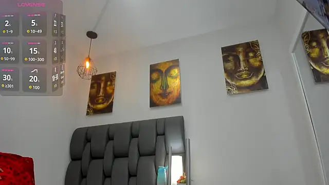 Emma HotLatina online show from January 6, 2026, 6:22 pm