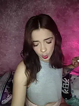 summi10 online show from January 9, 2026, 11:06 pm