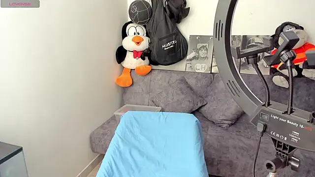 natt op online show from October 21, 2025, 9:15 pm